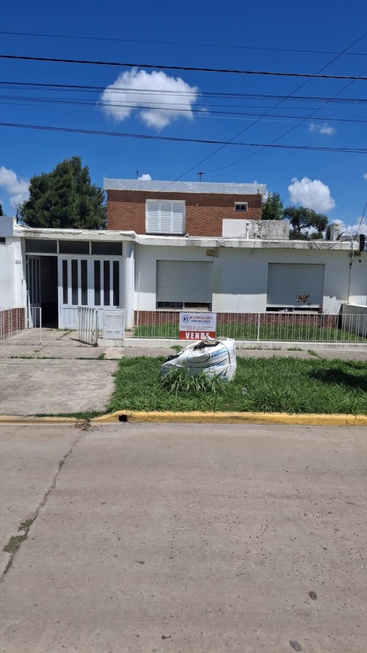 Hermosa casa Bo Parque Acindar