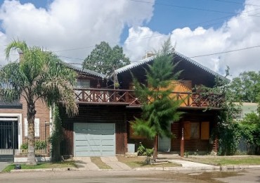 VENDO HERMOSA CABAÑA DE TRONCOS